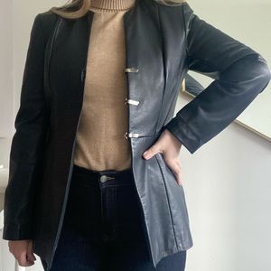 Danier Leather Dark Navy fitted Blazer